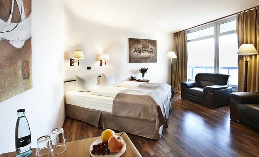 Hotel Ploener See By Tulip Inn Bagian luar foto