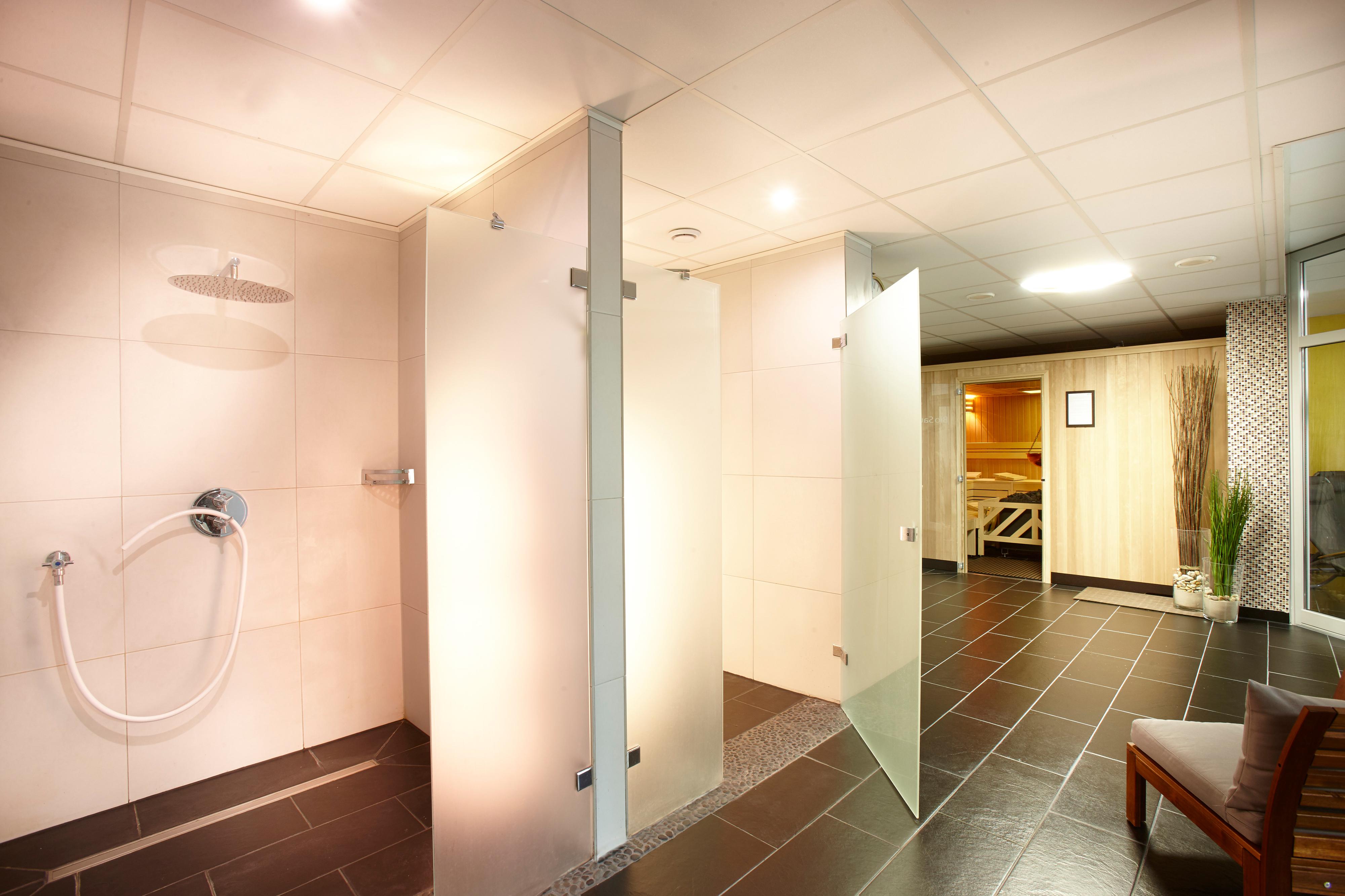 Hotel Ploener See By Tulip Inn Bagian luar foto
