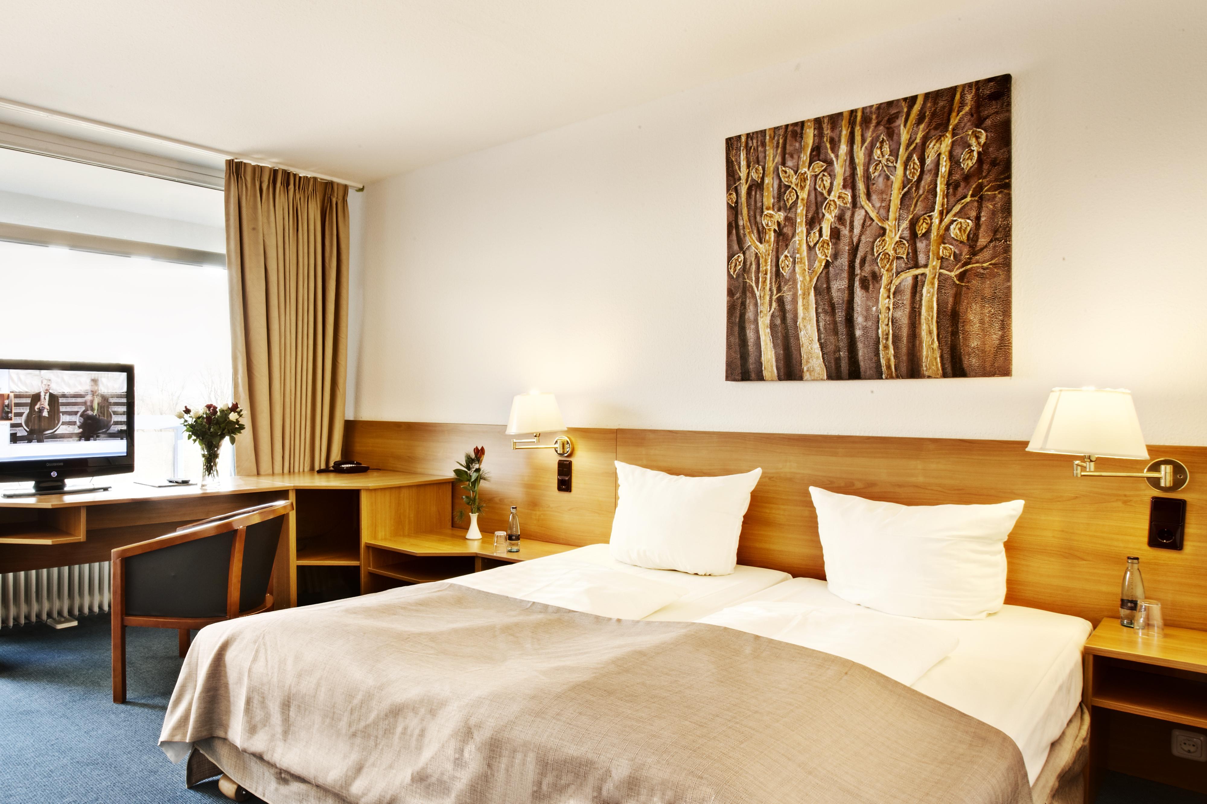 Hotel Ploener See By Tulip Inn Bagian luar foto