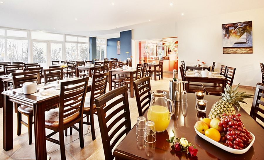 Hotel Ploener See By Tulip Inn Bagian luar foto